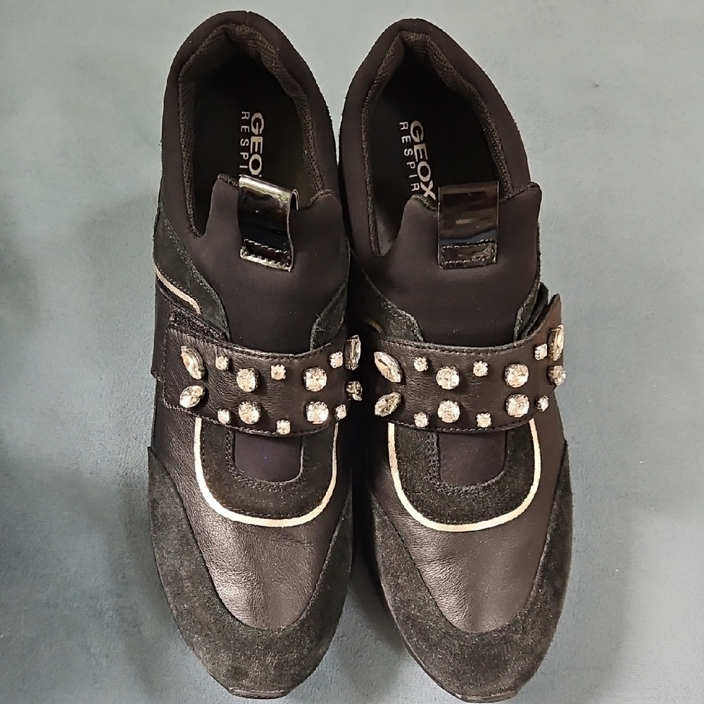$10 Or 3/$15 Sale!!! Geox Black and Silver Studded Shoes